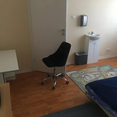Parkingwifi Guest house Poznan
