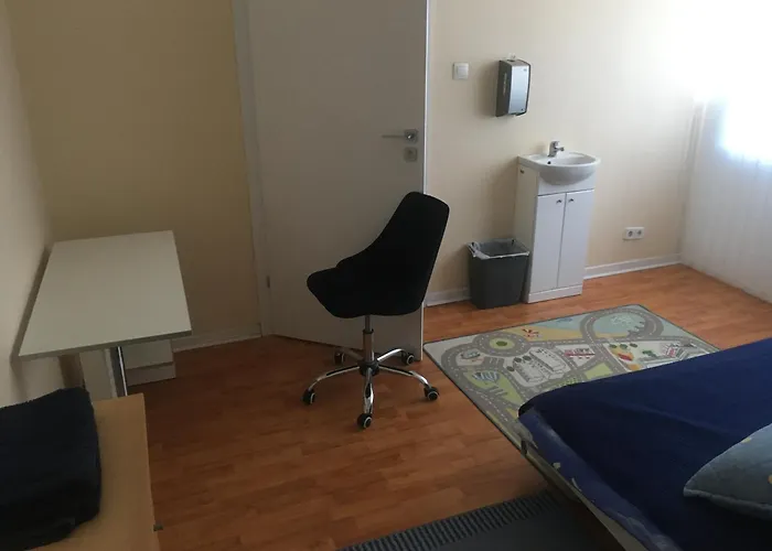 Parkingwifi Guest house Poznan